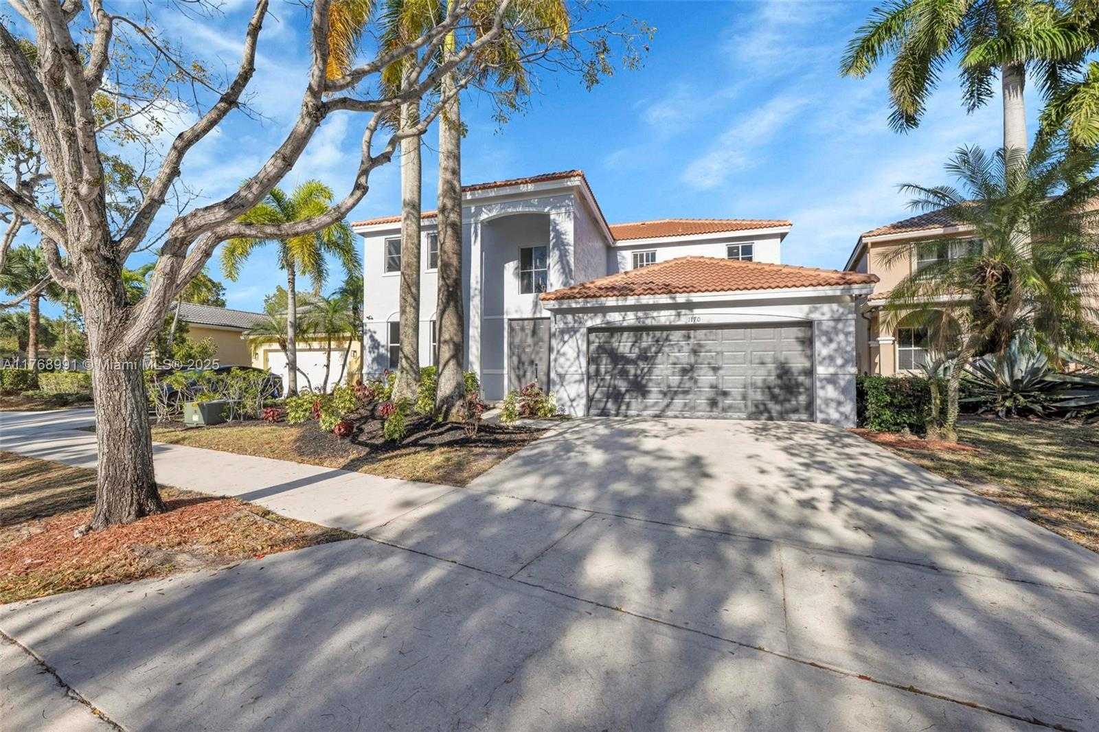 Small Image of 1170 CHENILLE CIR, Weston Number 2