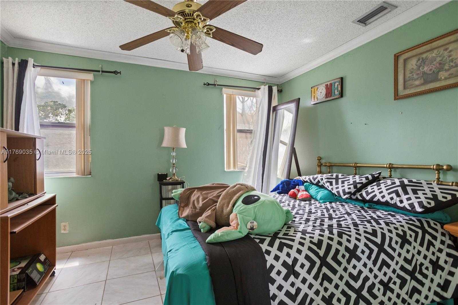 Small Image of 3261 SALINAS WAY, Miramar Number 12