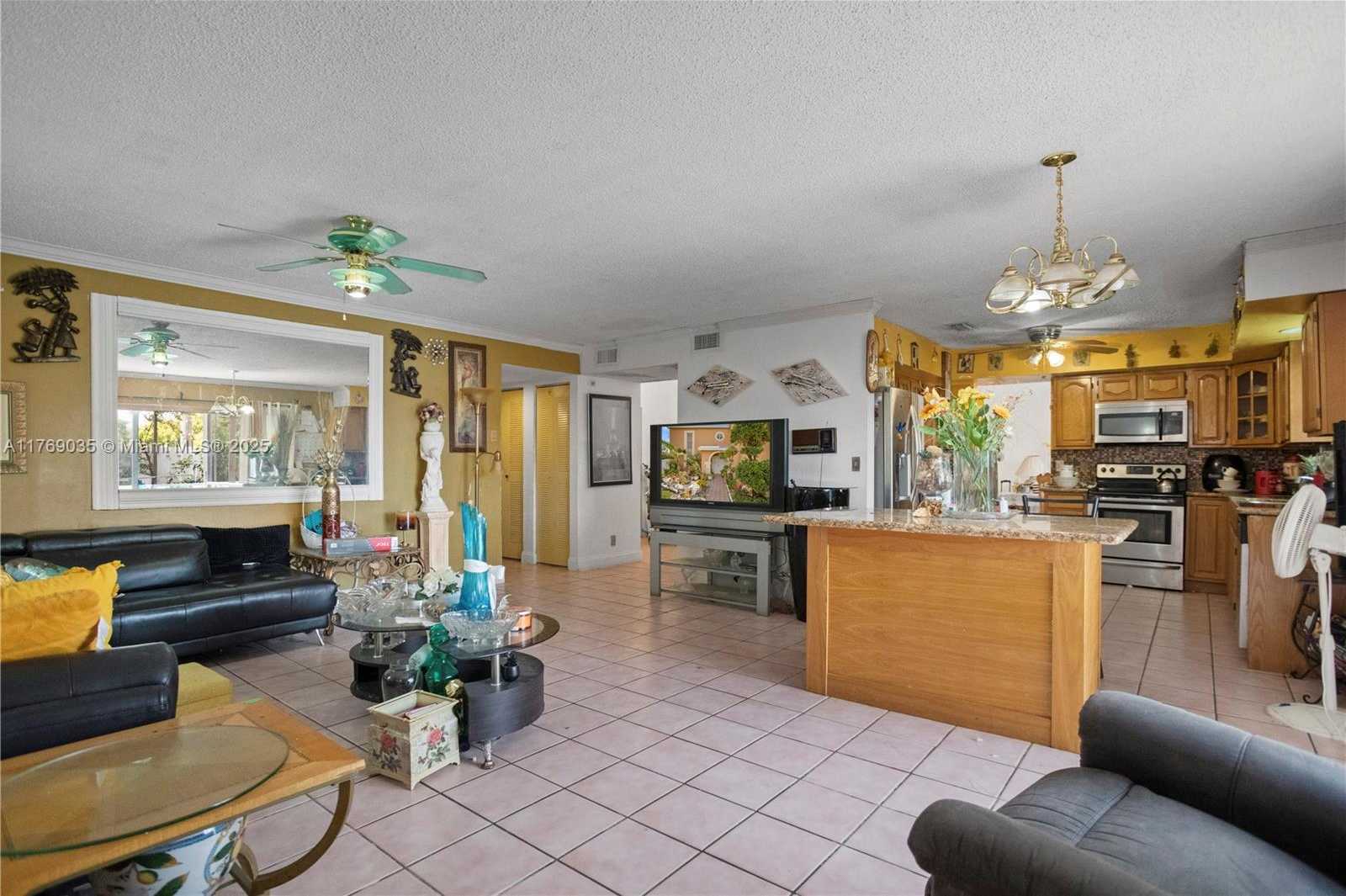 Small Image of 3261 SALINAS WAY, Miramar Number 21