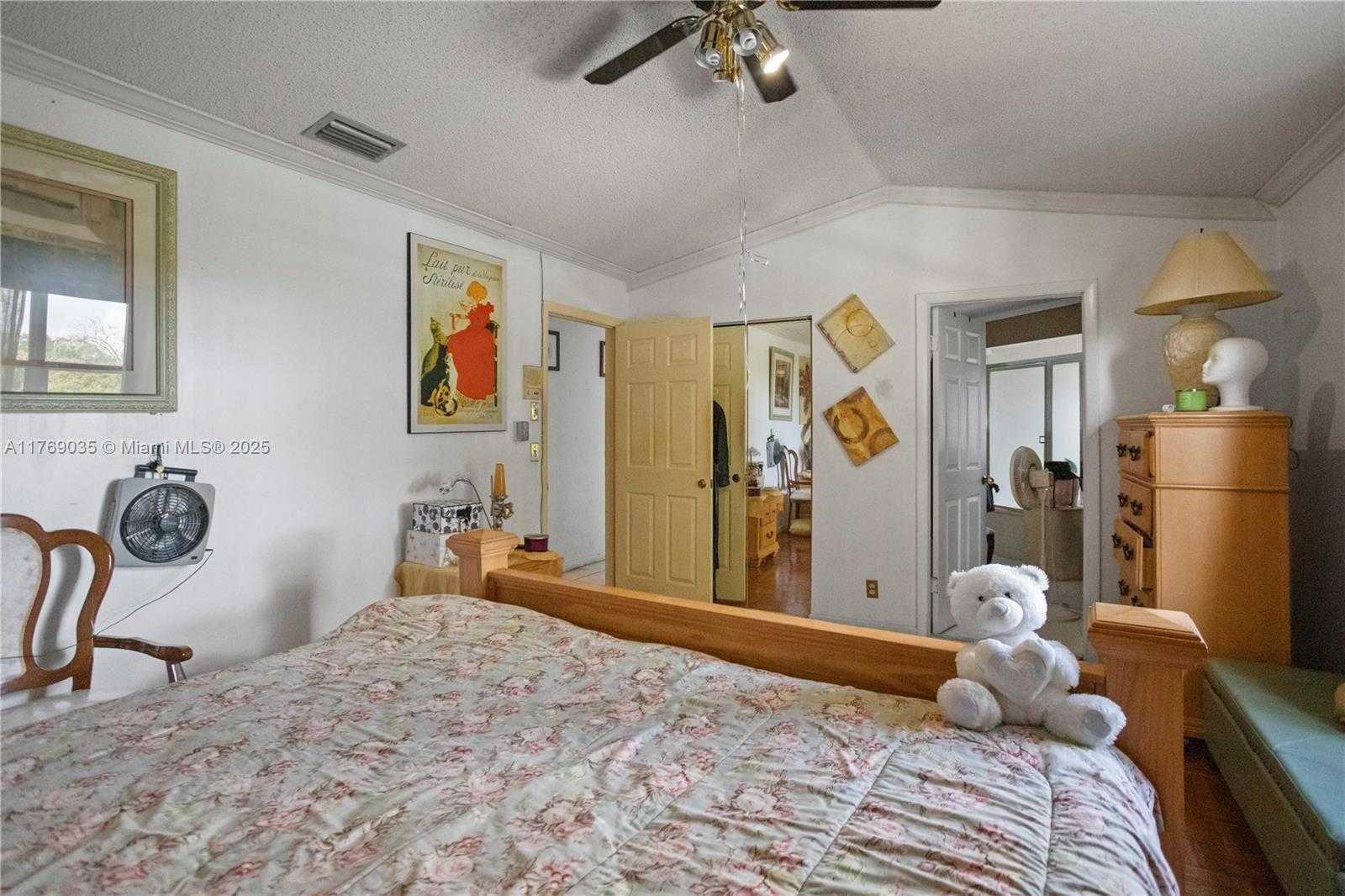 Small Image of 3261 SALINAS WAY, Miramar Number 7