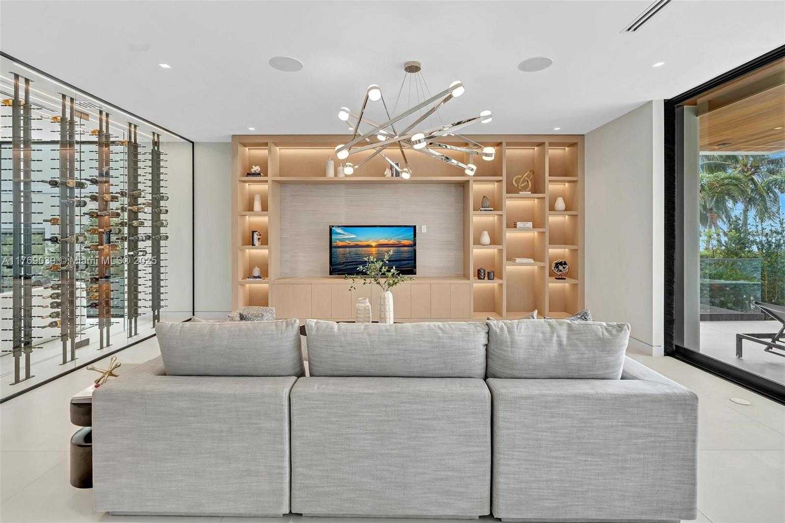 Small Image of 9056 BAY DR, Surfside Number 11