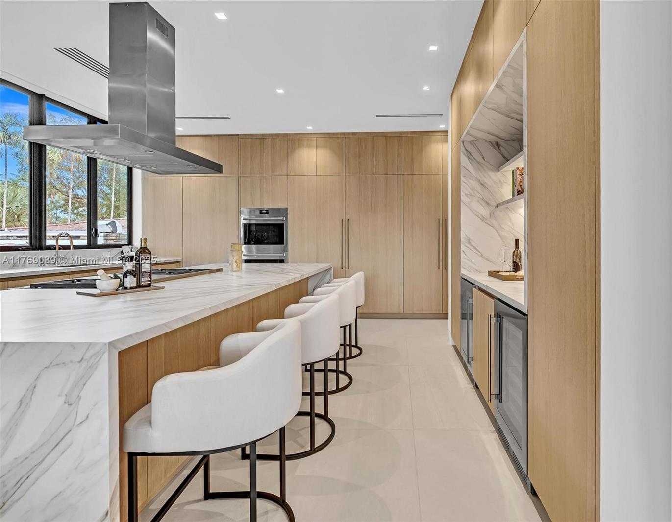 Small Image of 9056 BAY DR, Surfside Number 21