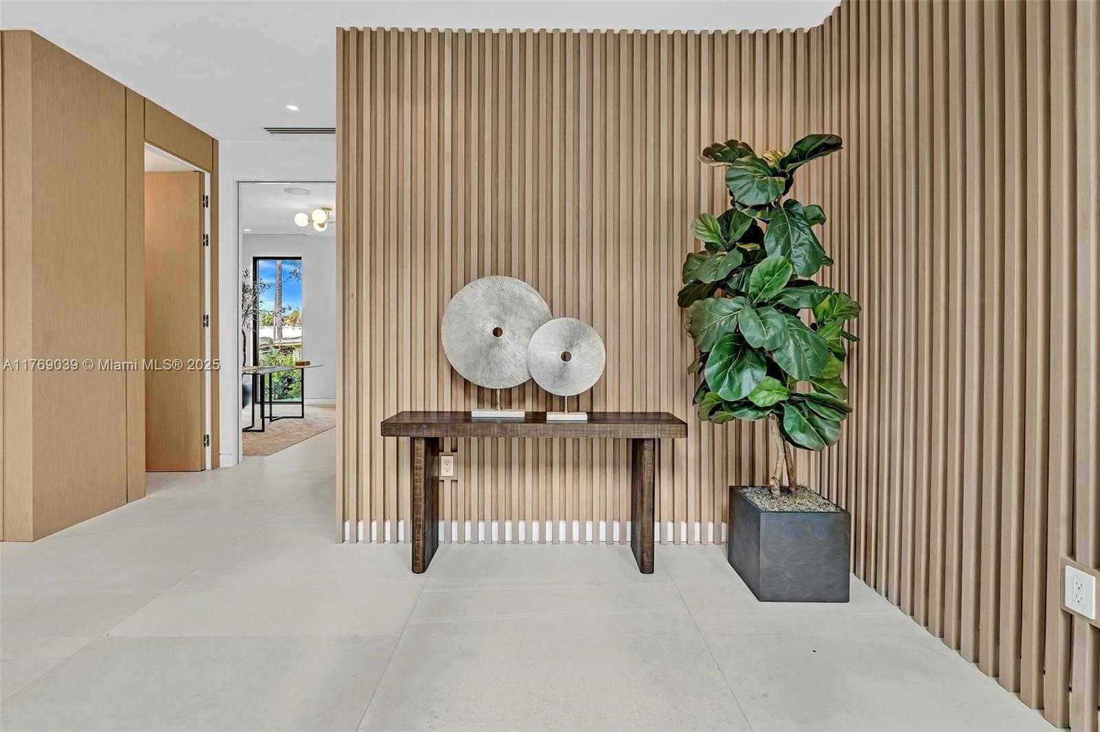 Small Image of 9056 BAY DR, Surfside Number 5