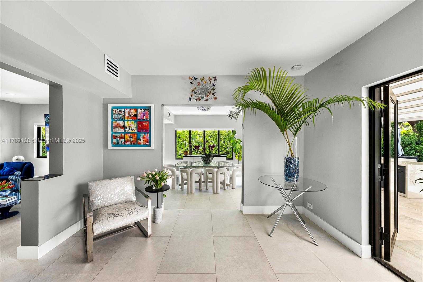 Small Image of 6166 PINE TREE DR, Miami Beach Number 22