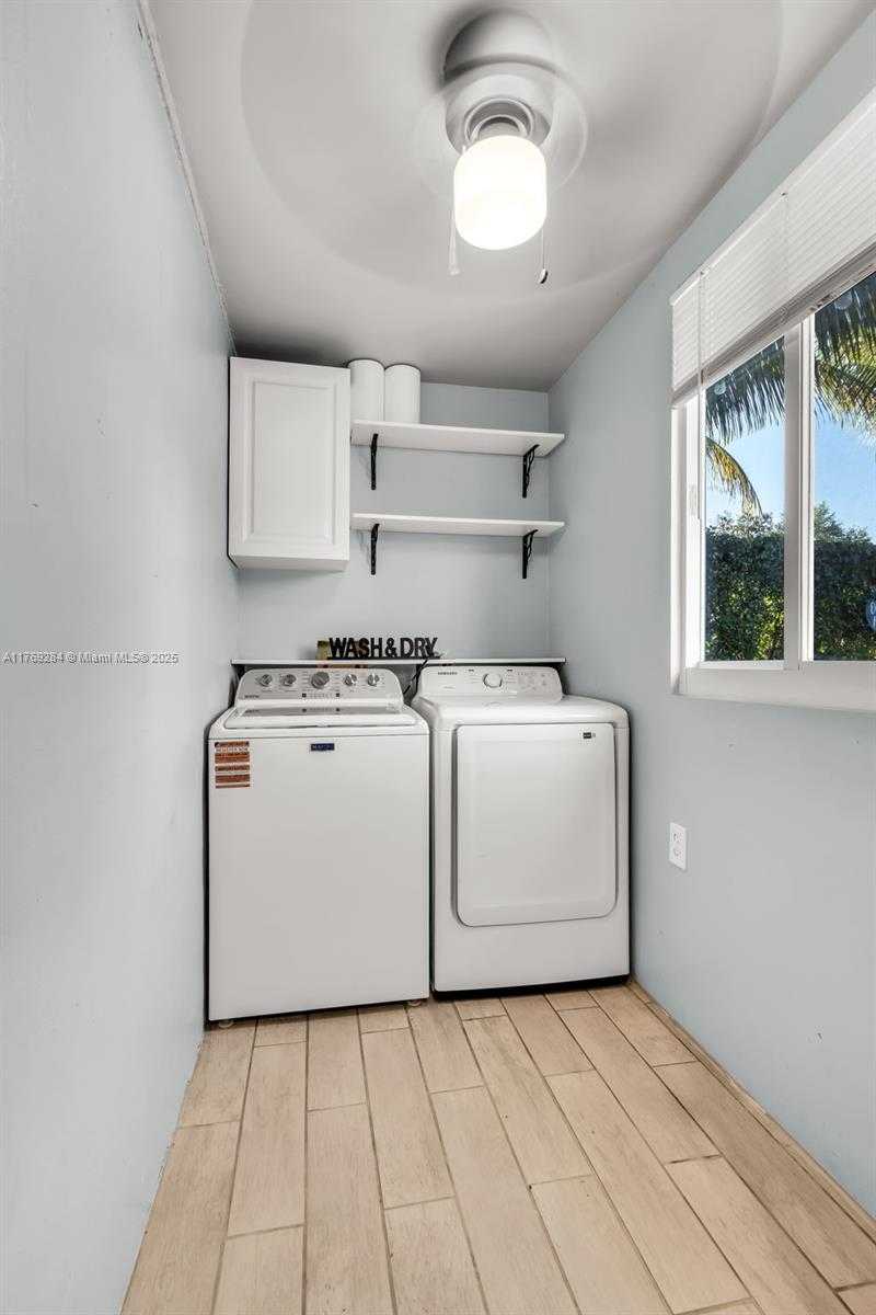 Small Image of 125 NORTH WEST 127TH ST, North Miami Number 10