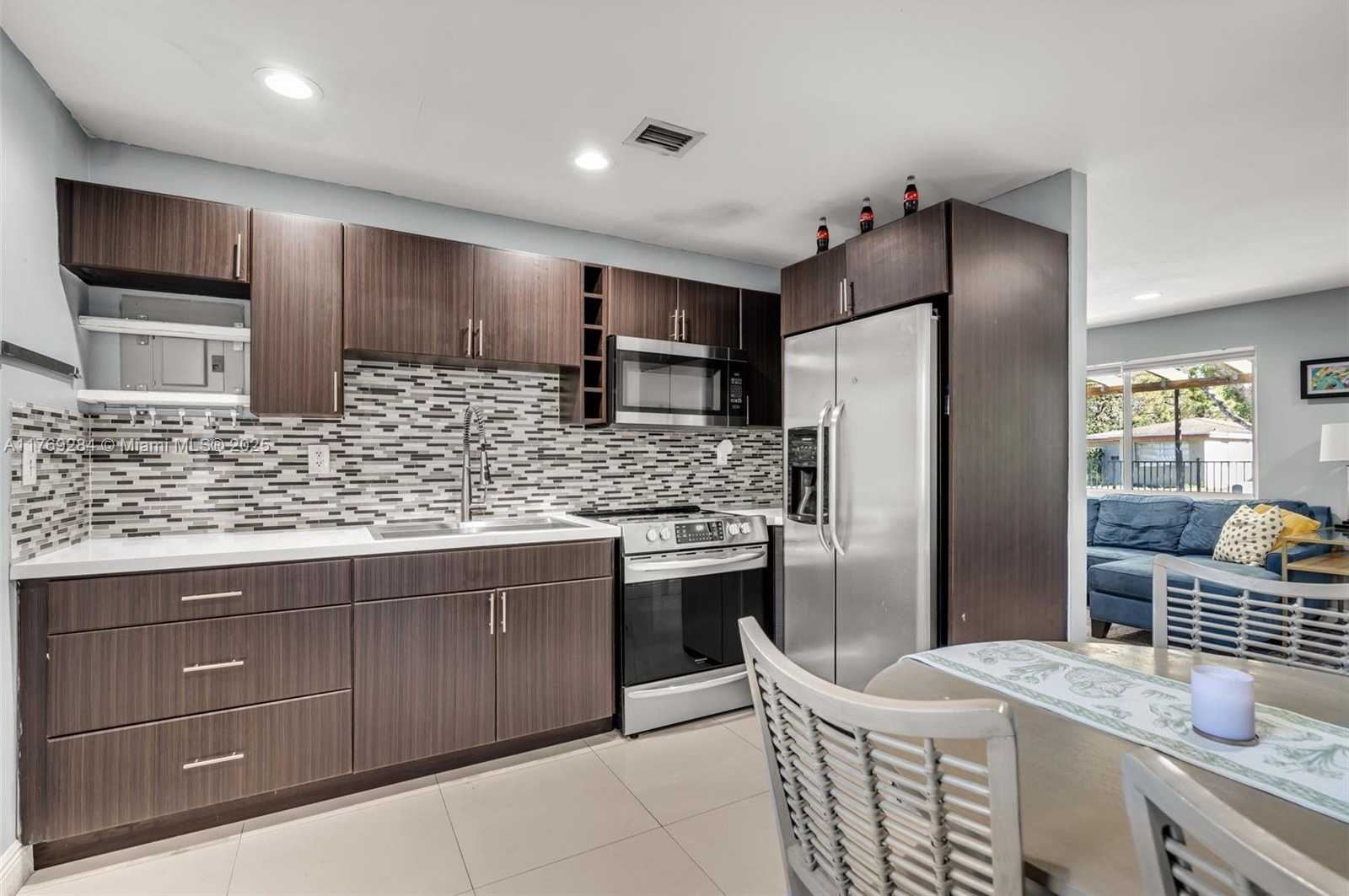 Small Image of 125 NORTH WEST 127TH ST, North Miami Number 9