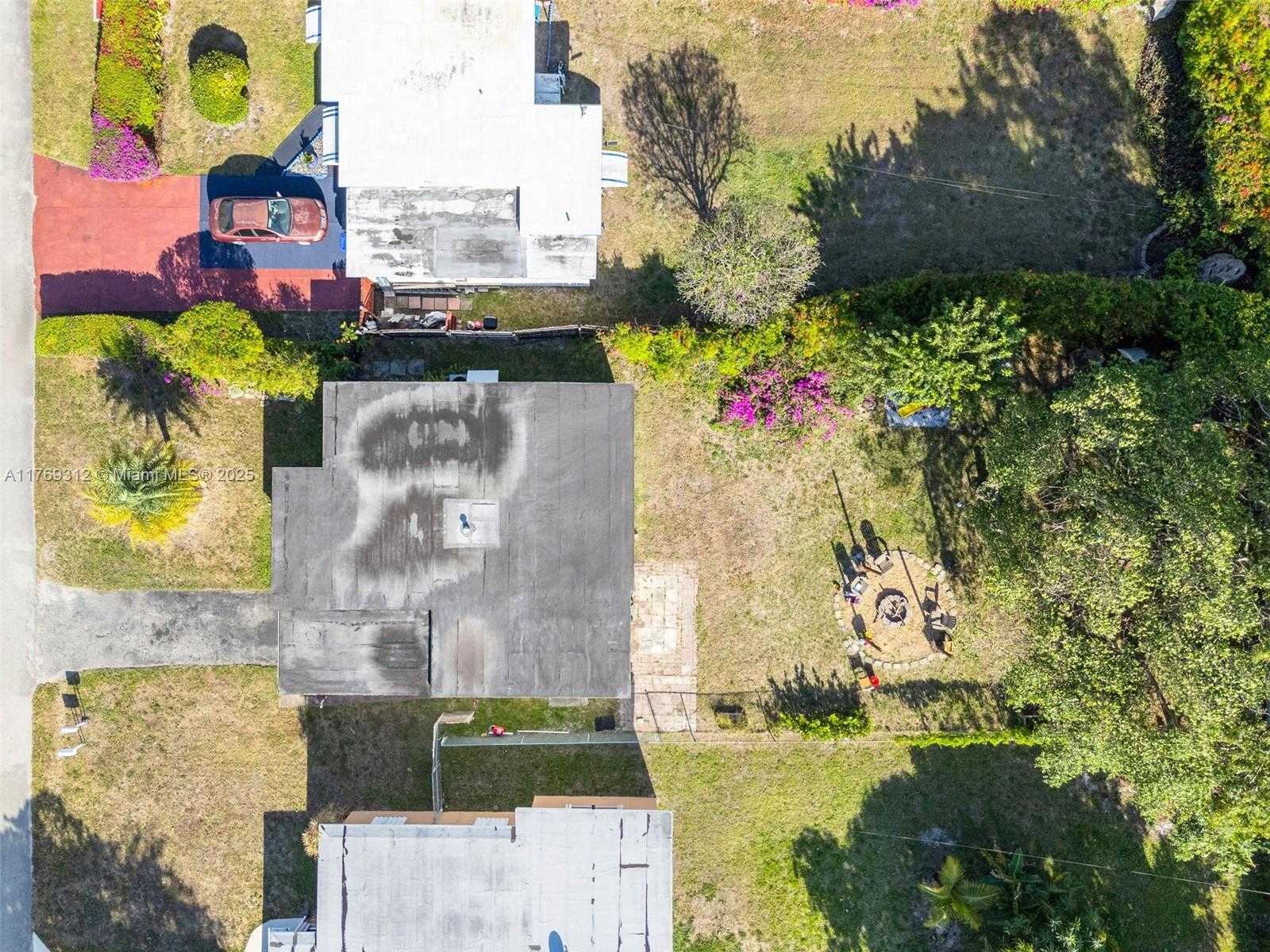 Small Image of 5844 GARFIELD ST, Hollywood Number 26