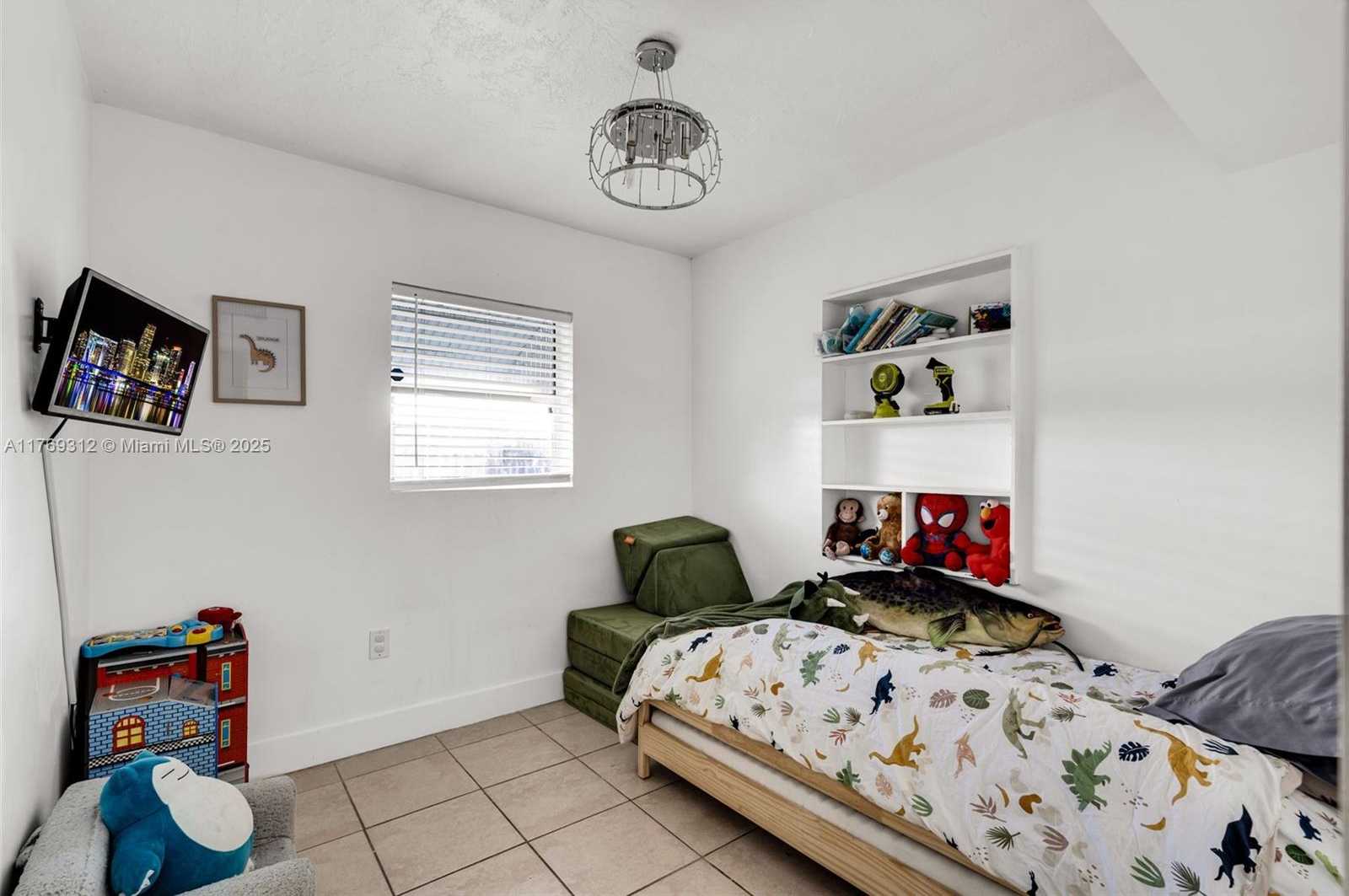 Small Image of 5844 GARFIELD ST, Hollywood Number 8