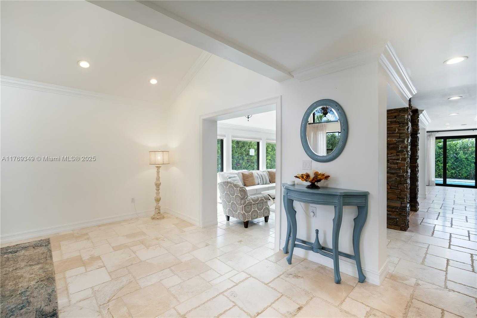 Small Image of 1556 71ST ST, Miami Beach Number 10