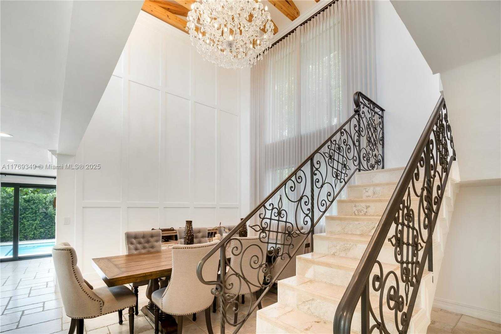 Small Image of 1556 71ST ST, Miami Beach Number 17
