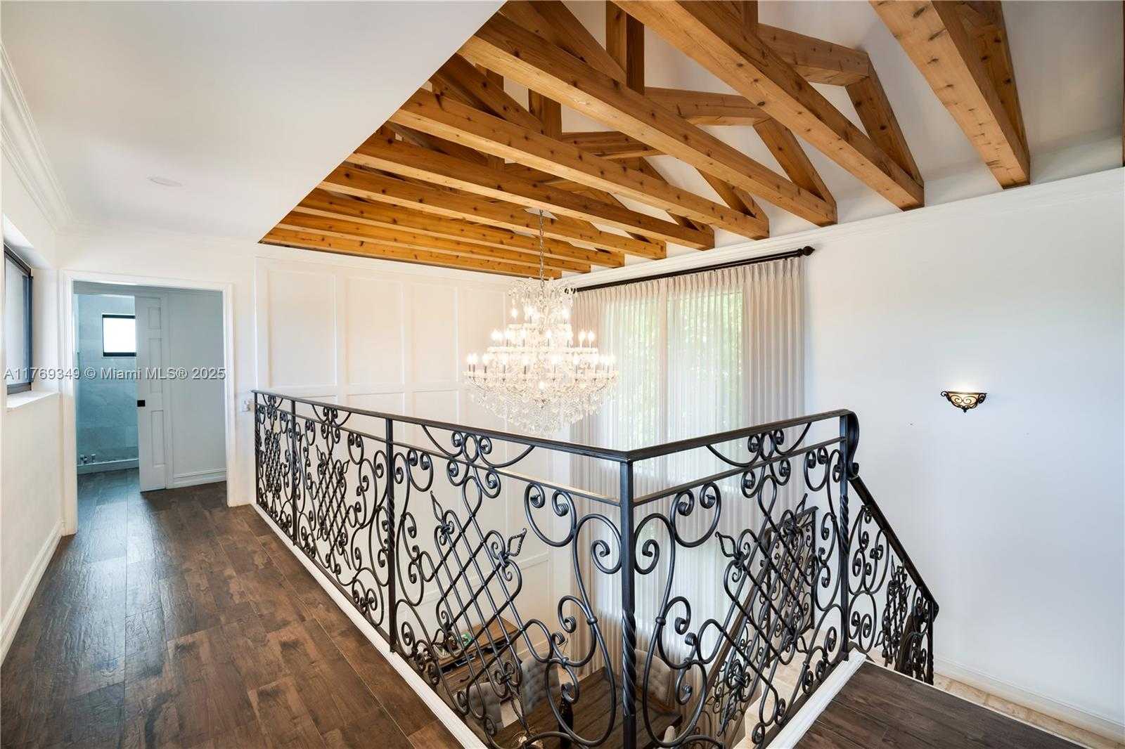 Small Image of 1556 71ST ST, Miami Beach Number 21