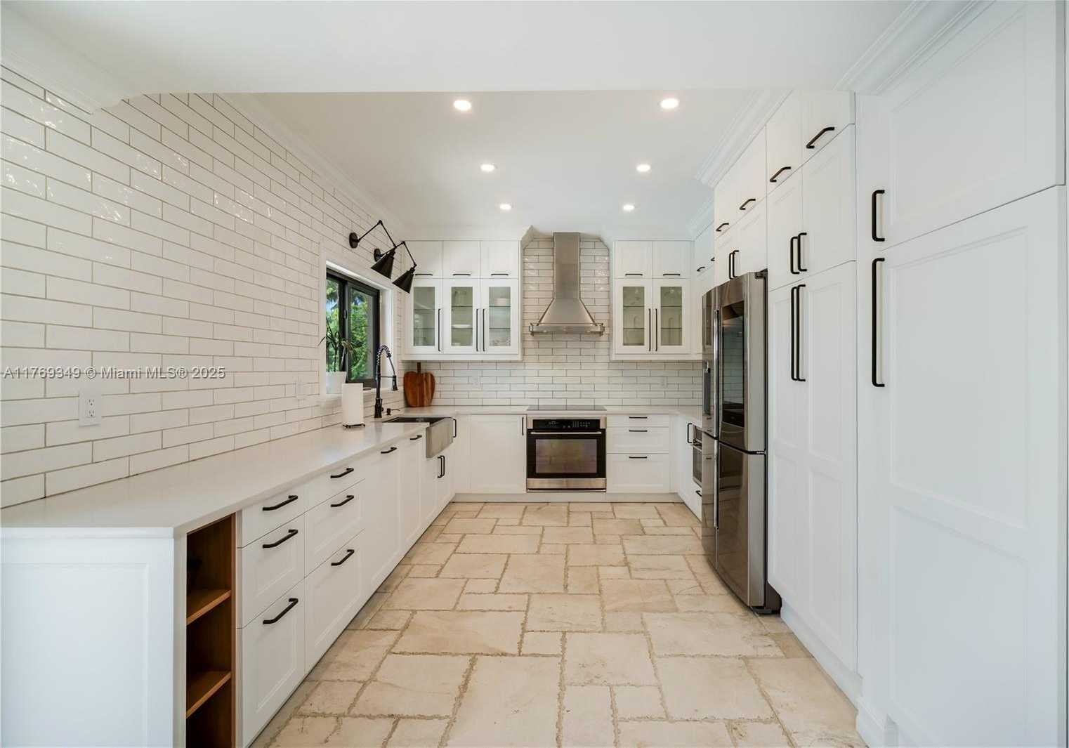 Small Image of 1556 71ST ST, Miami Beach Number 27