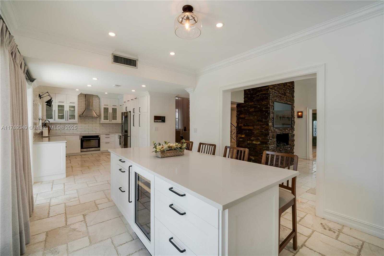 Small Image of 1556 71ST ST, Miami Beach Number 32