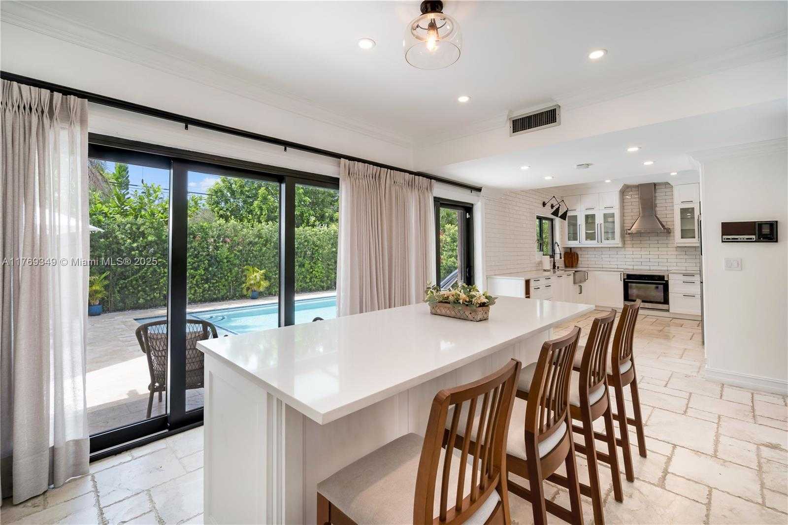 Small Image of 1556 71ST ST, Miami Beach Number 34