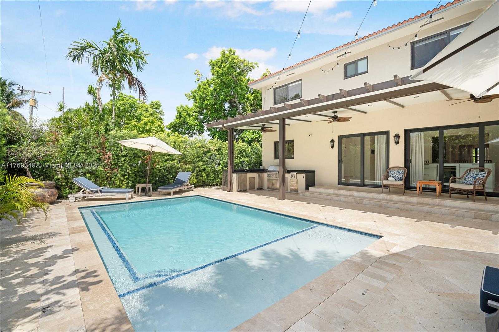 Small Image of 1556 71ST ST, Miami Beach Number 56