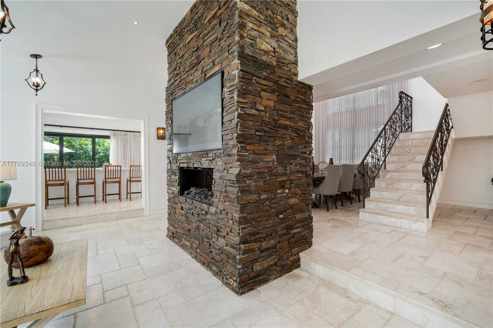 Small Image of 1556 71ST ST, Miami Beach Number 7