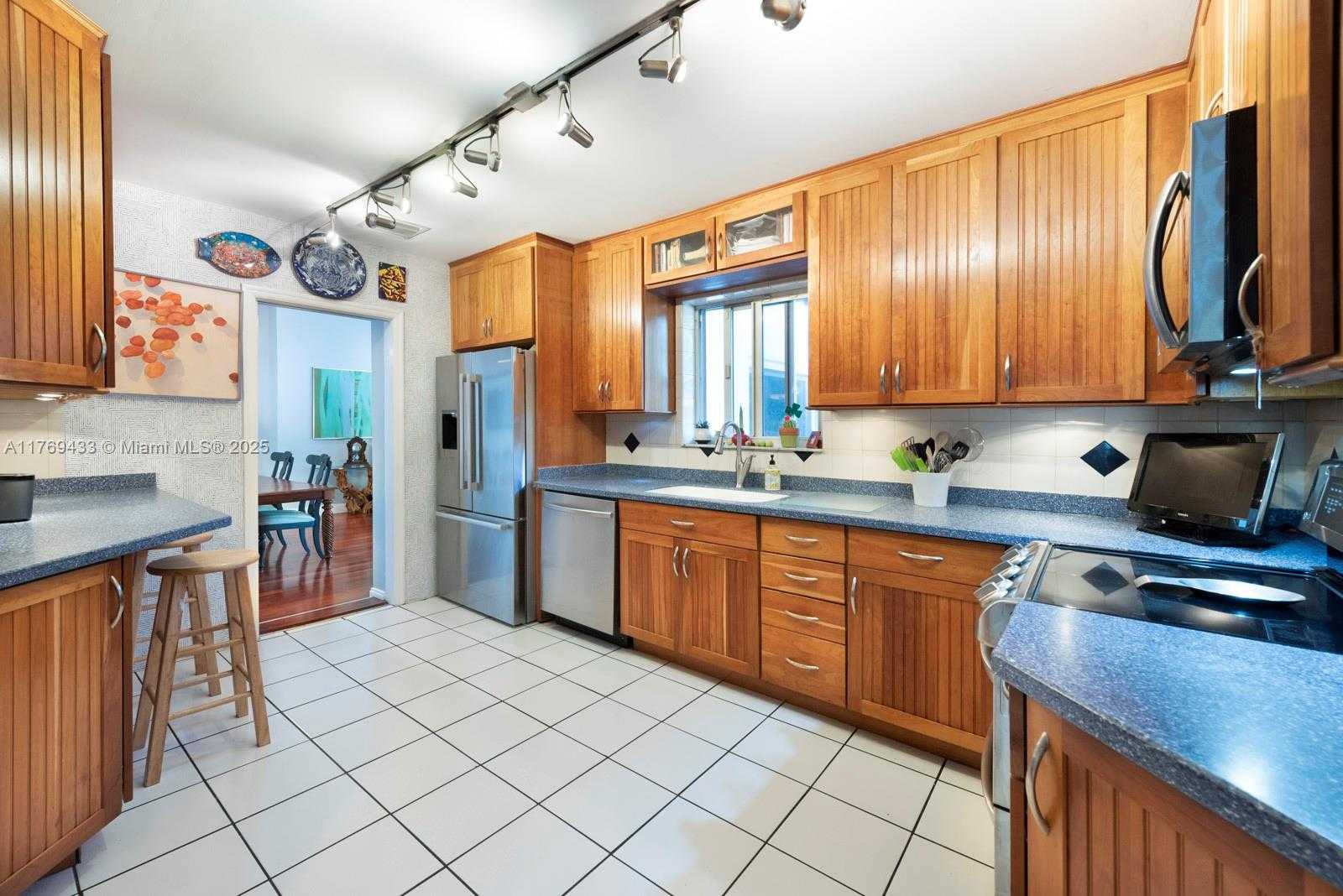 Small Image of 1175 NORTH EAST 101ST ST, Miami Shores Number 33