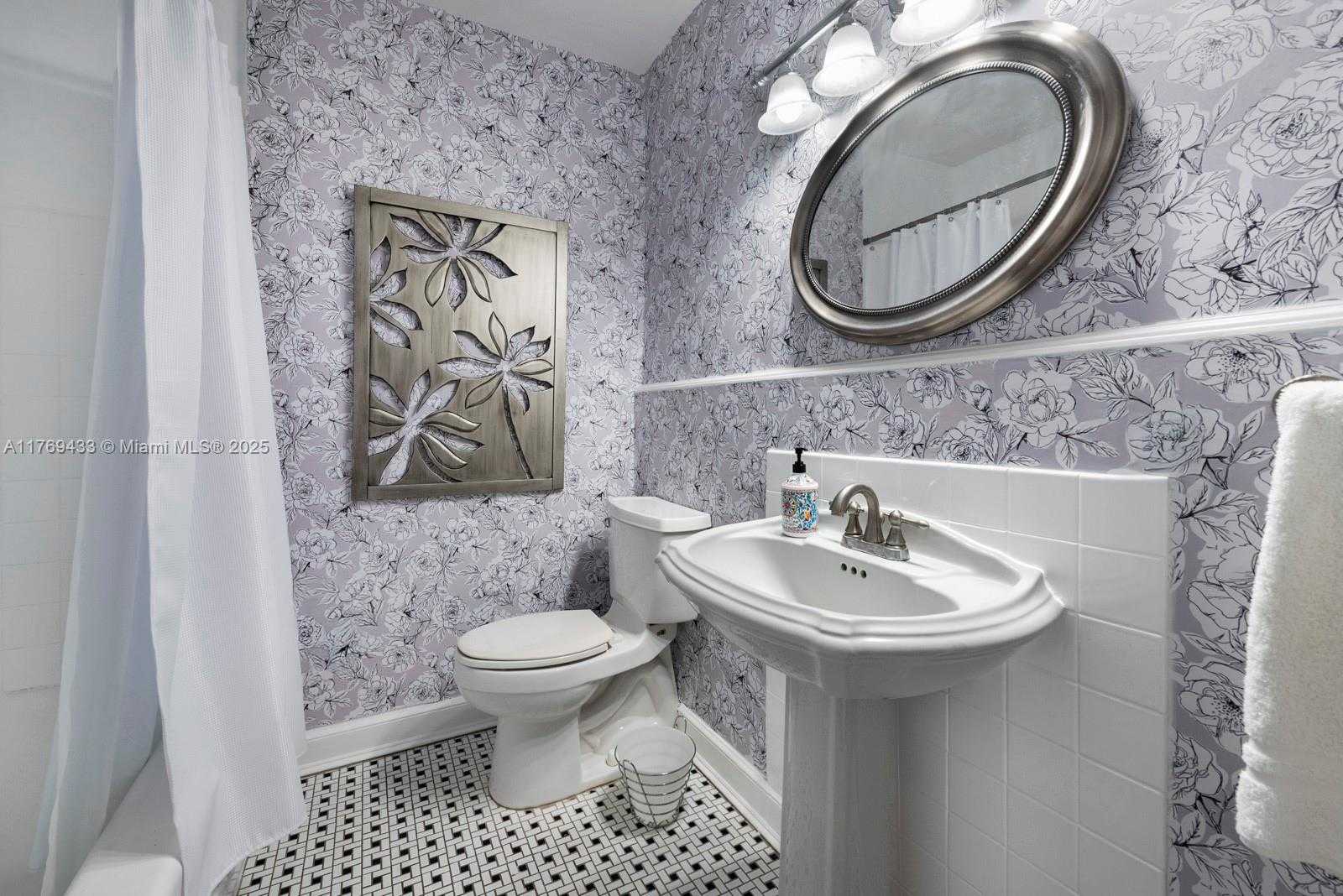 Small Image of 1175 NORTH EAST 101ST ST, Miami Shores Number 36