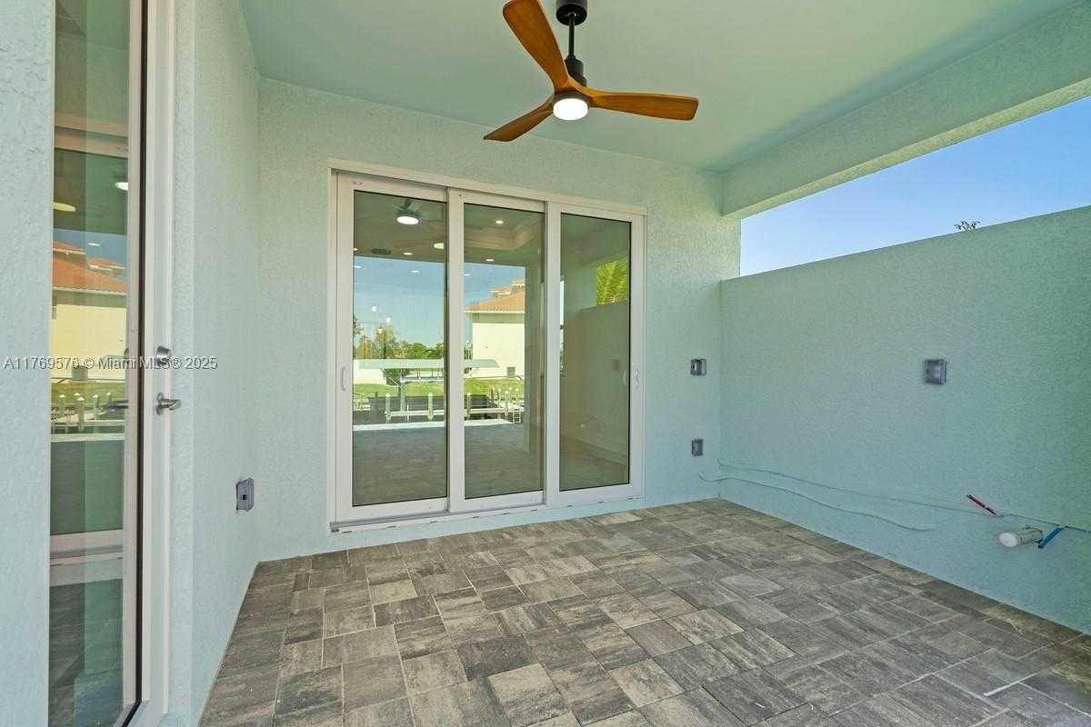 Small Image of 1107 SOUTH EAST 38 ST, Cape Coral Number 48