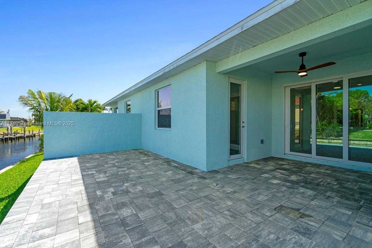 Small Image of 1107 SOUTH EAST 38 ST, Cape Coral Number 52