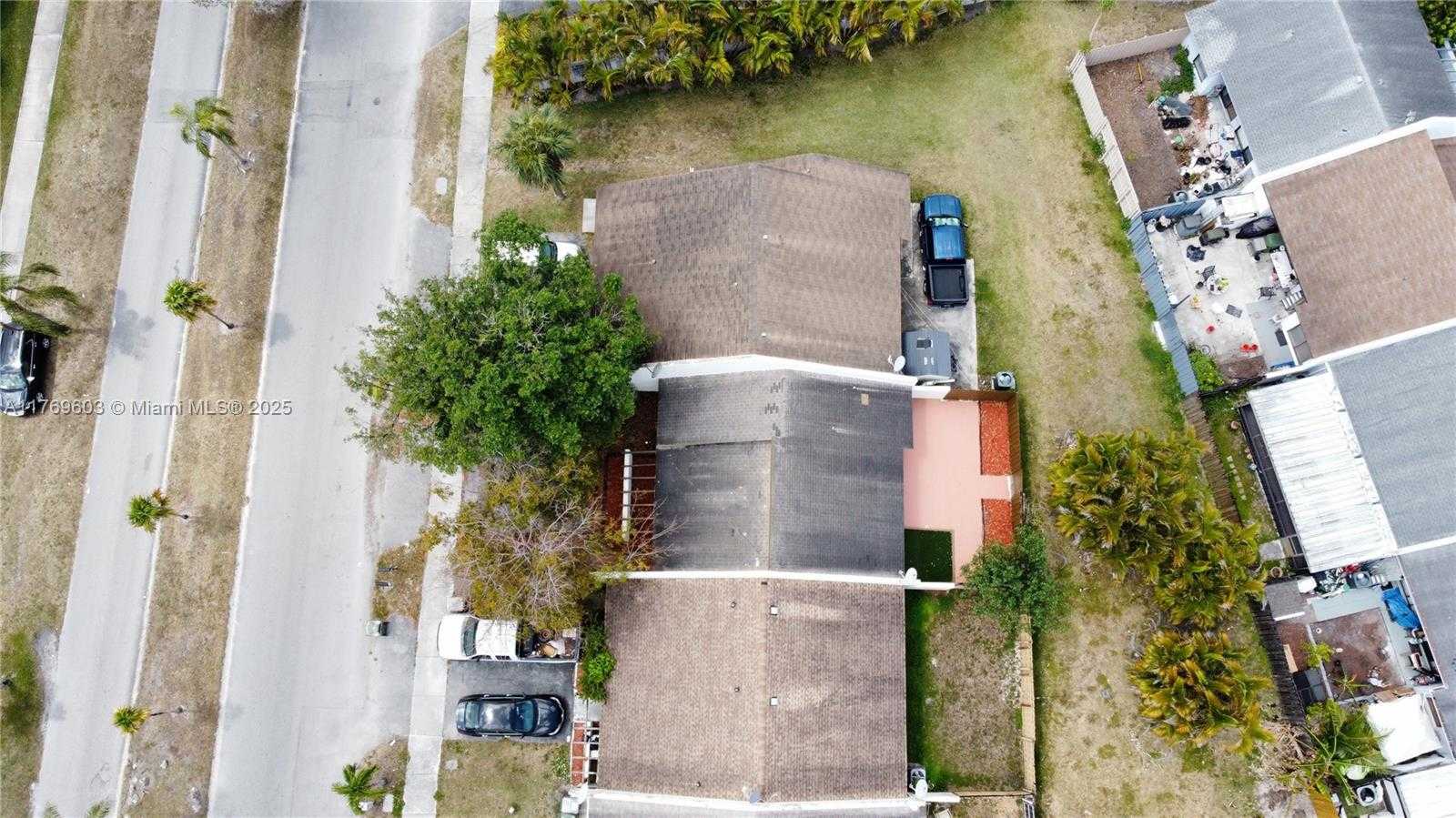 Small Image of 1353 Audubon Dr, Homestead, FL 33035, USA Number 22