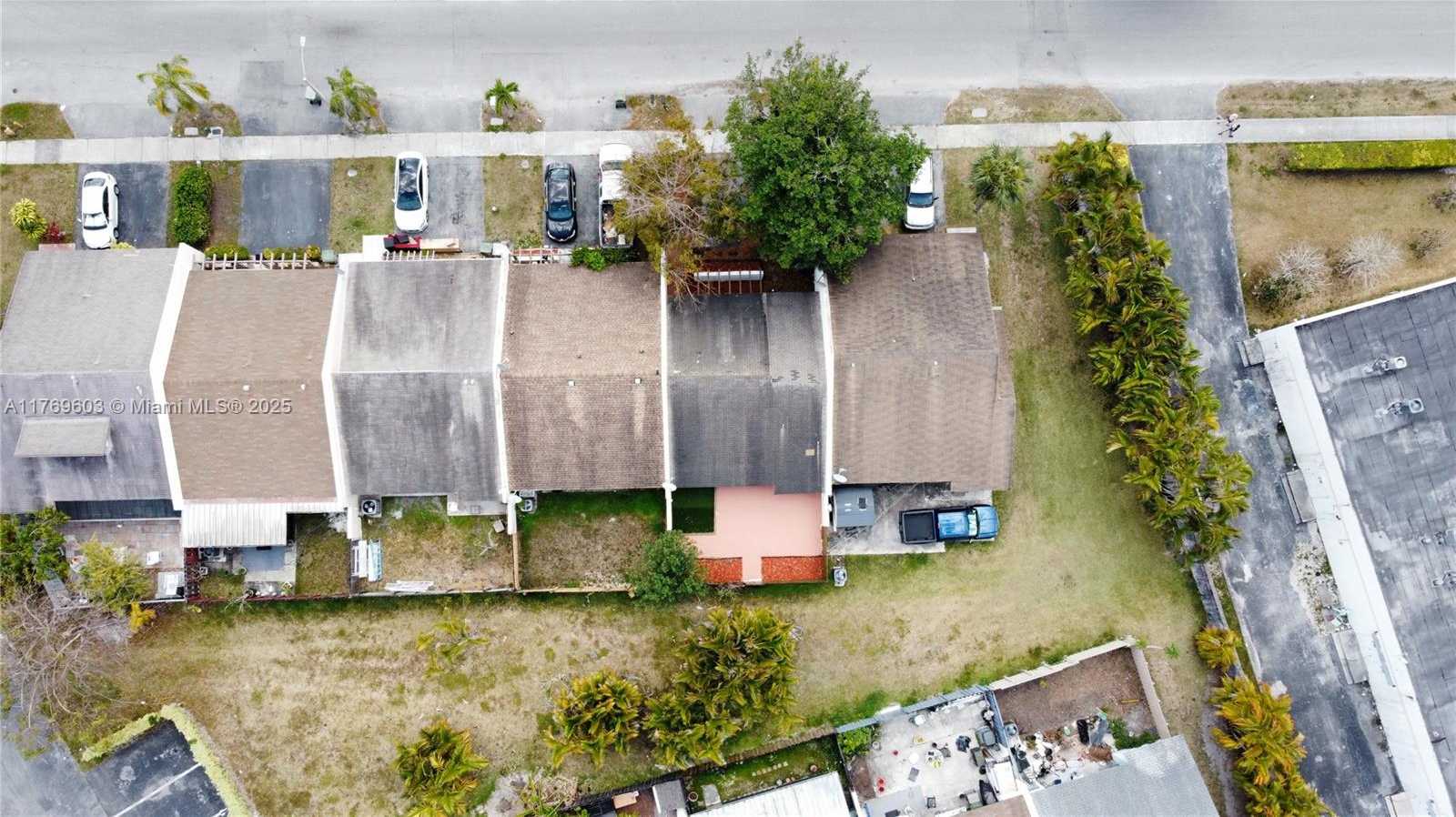 Small Image of 1353 Audubon Dr, Homestead, FL 33035, USA Number 26