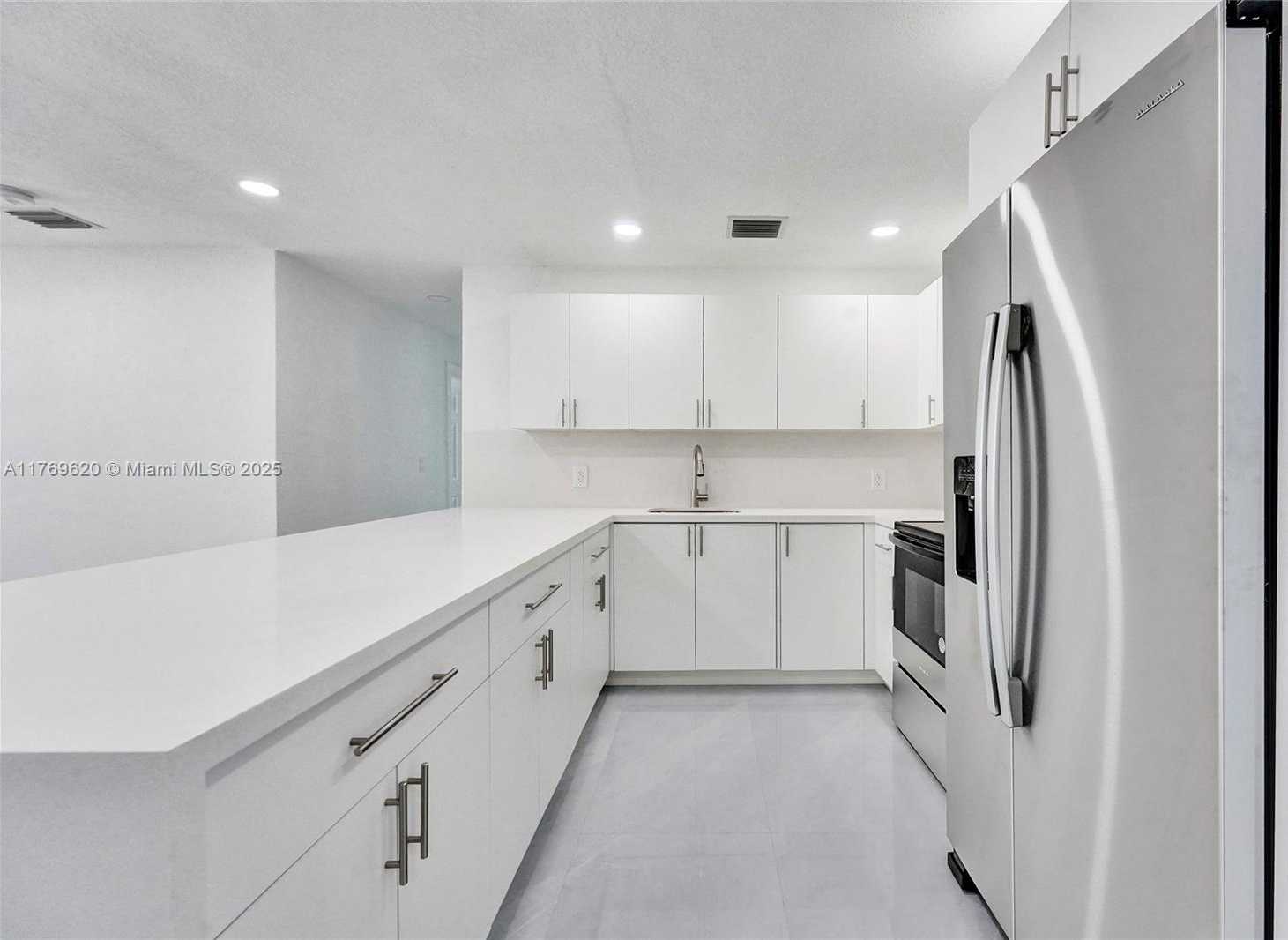 Small Image of 6930 SOUTH WEST 24TH CT, Miramar Number 23
