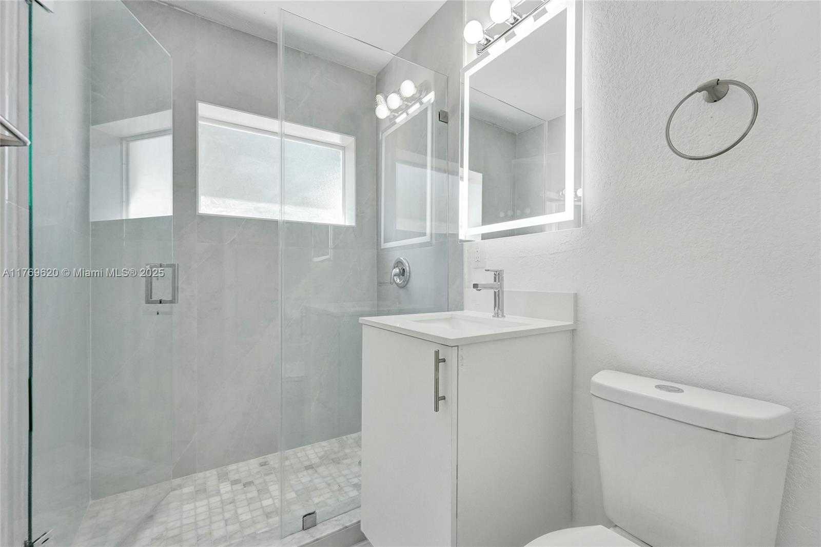 Small Image of 6930 SOUTH WEST 24TH CT, Miramar Number 37
