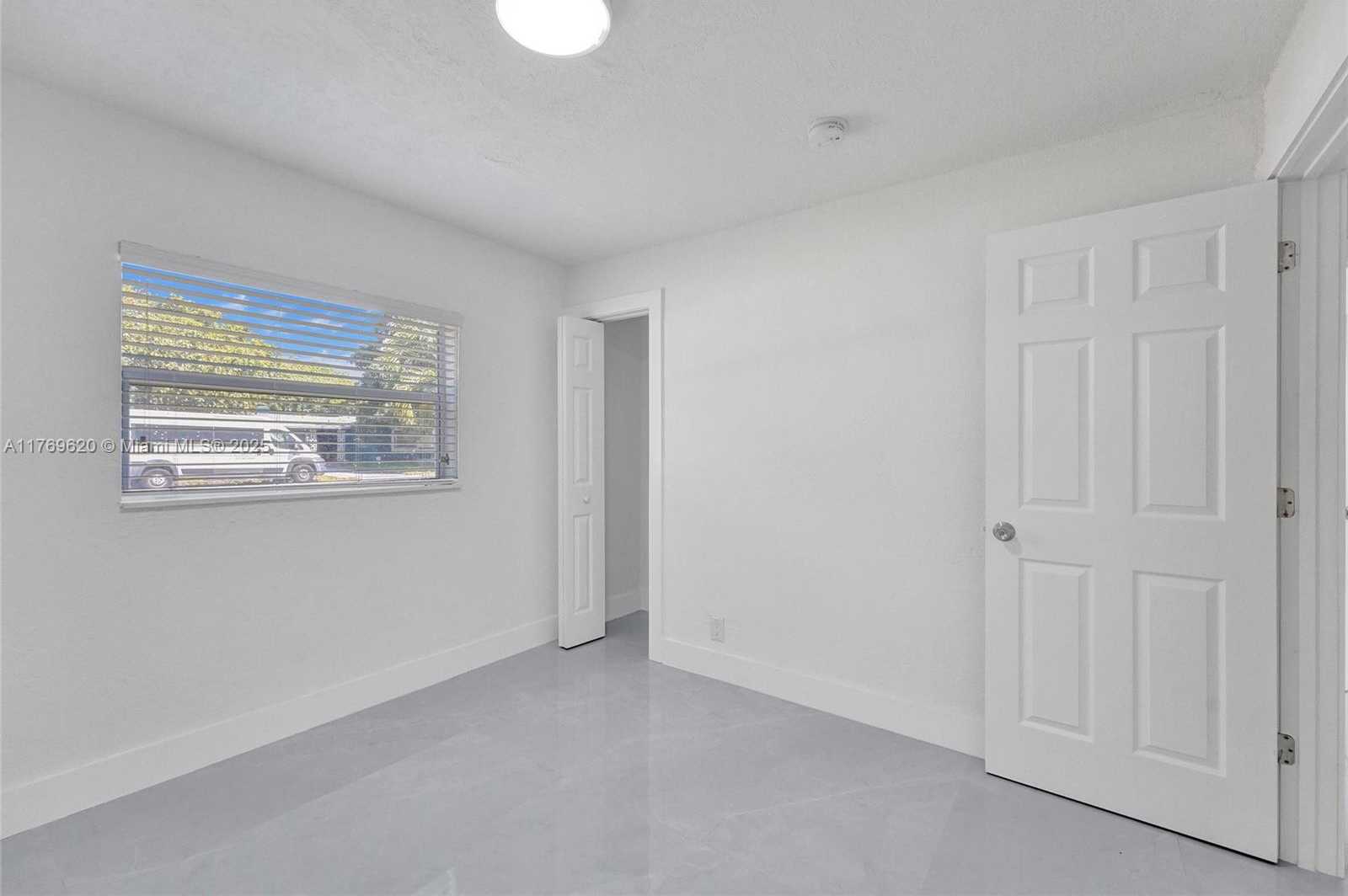 Small Image of 6930 SOUTH WEST 24TH CT, Miramar Number 42