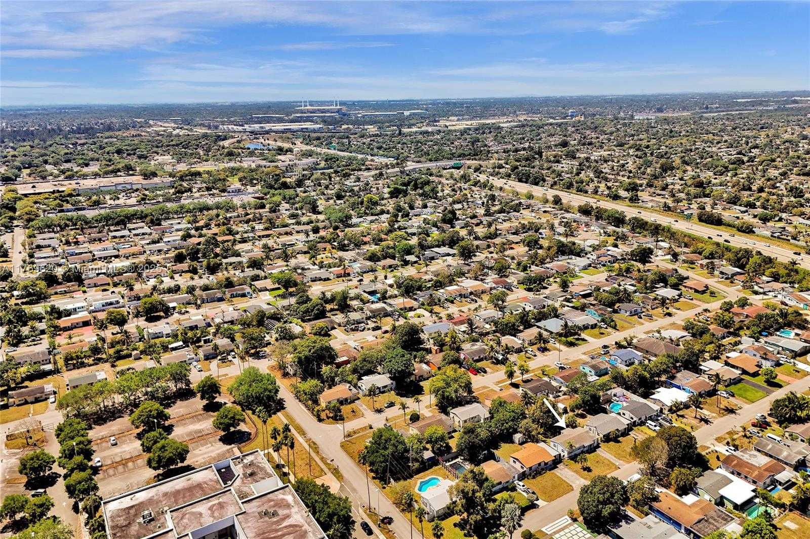 Small Image of 6930 SOUTH WEST 24TH CT, Miramar Number 62