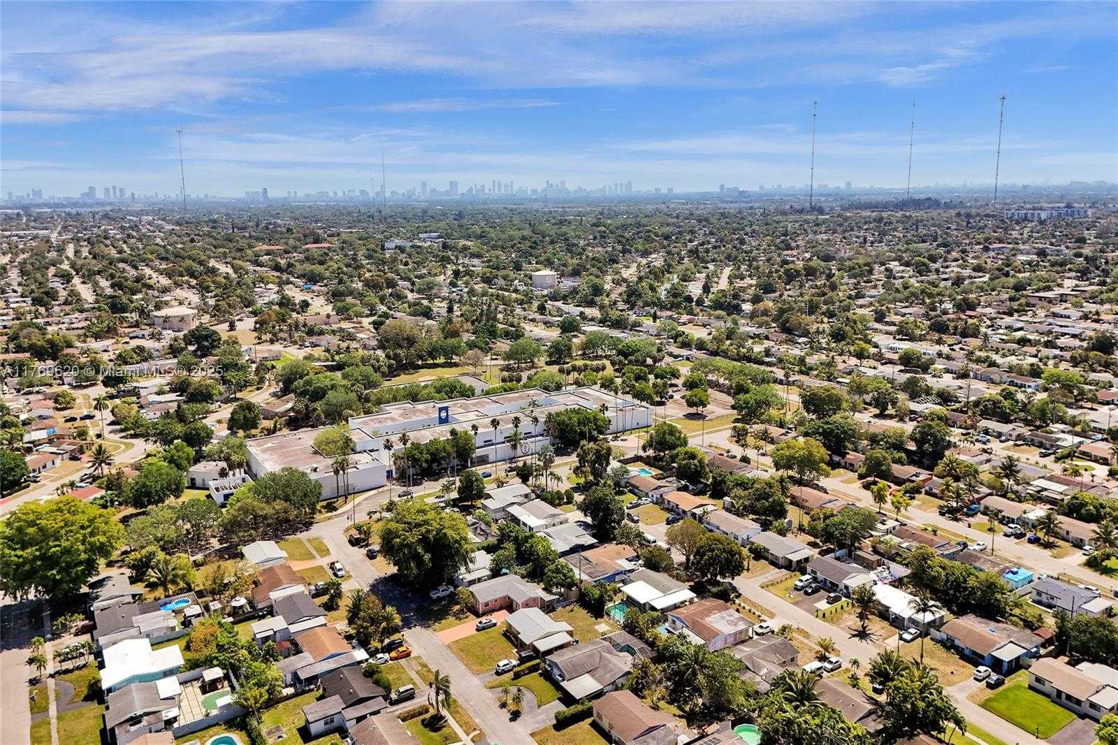 Small Image of 6930 SOUTH WEST 24TH CT, Miramar Number 63
