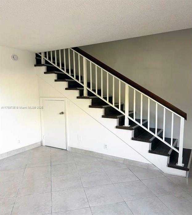 Imagen de Pequeño Objeto