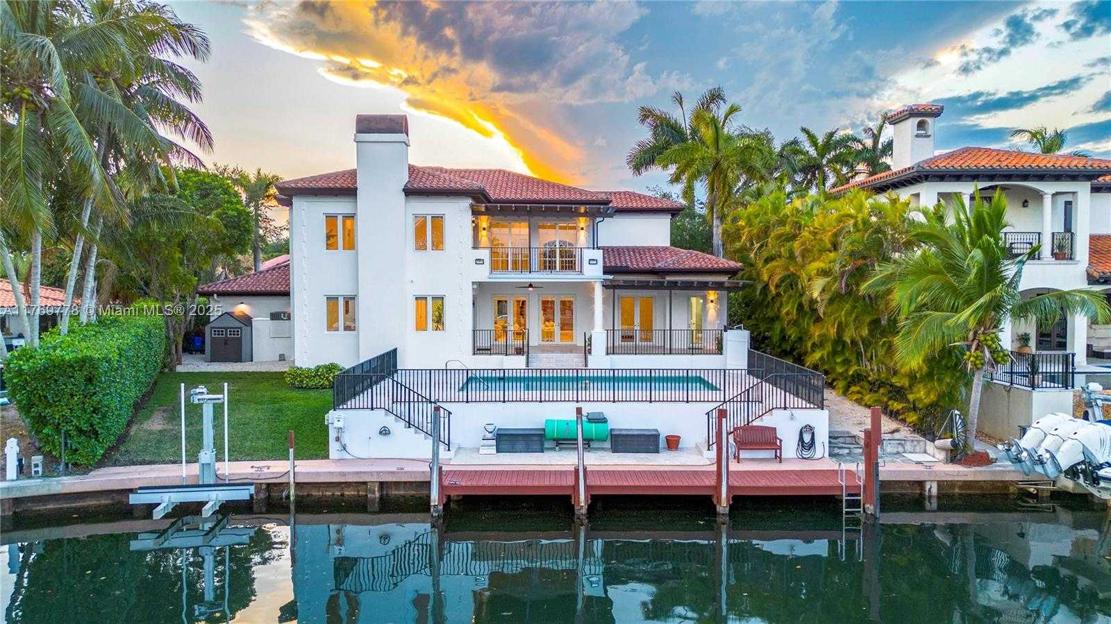 Small Image of 13061 DEVA ST, Coral Gables Number 2