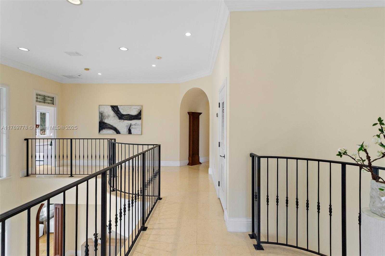 Small Image of 13061 DEVA ST, Coral Gables Number 30