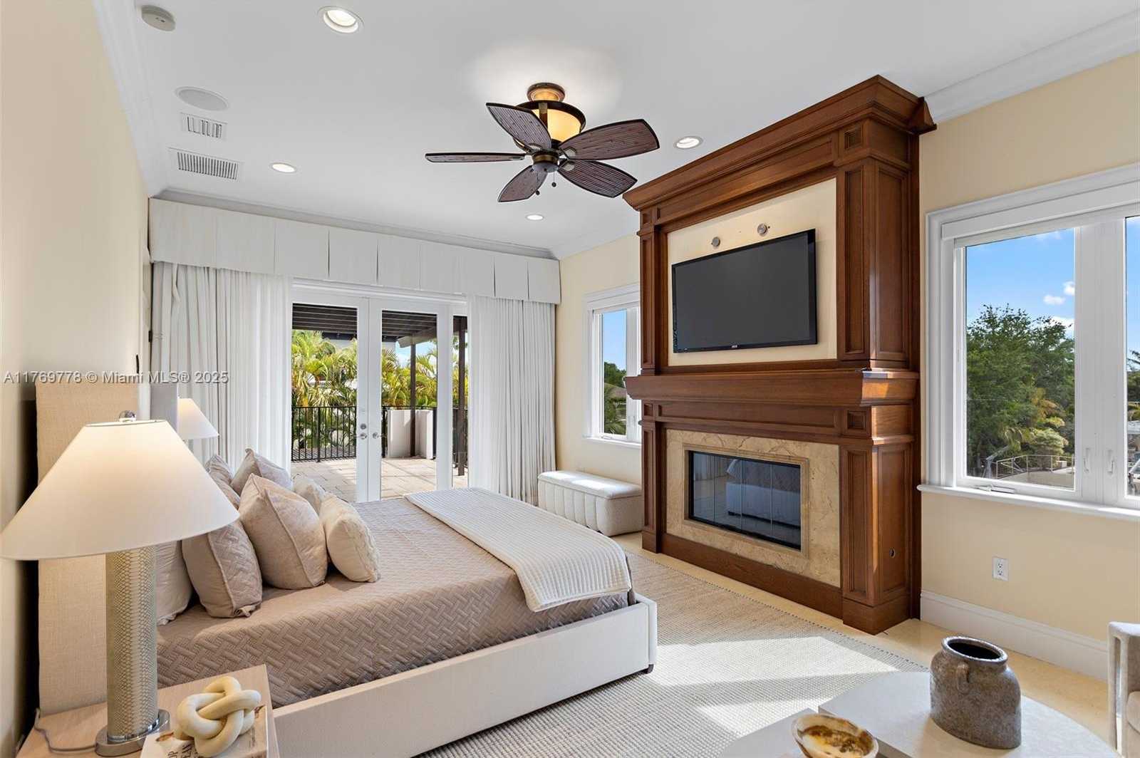 Small Image of 13061 DEVA ST, Coral Gables Number 32