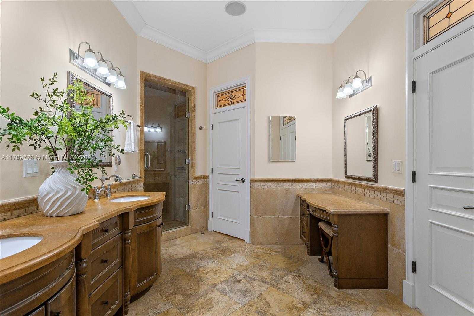 Small Image of 13061 DEVA ST, Coral Gables Number 37