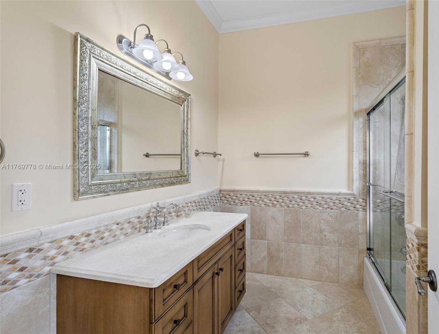 Small Image of 13061 DEVA ST, Coral Gables Number 41