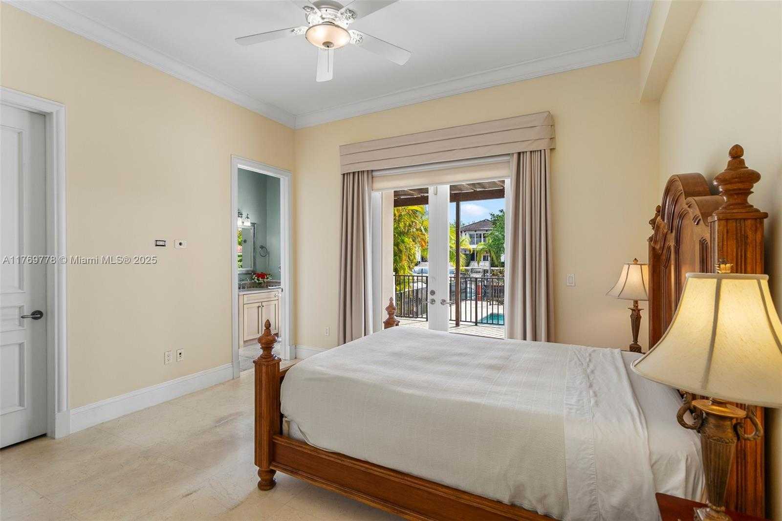 Small Image of 13061 DEVA ST, Coral Gables Number 47
