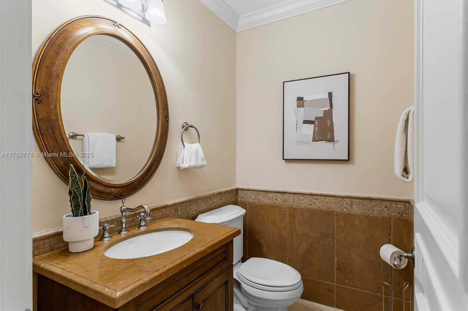 Small Image of 13061 DEVA ST, Coral Gables Number 49