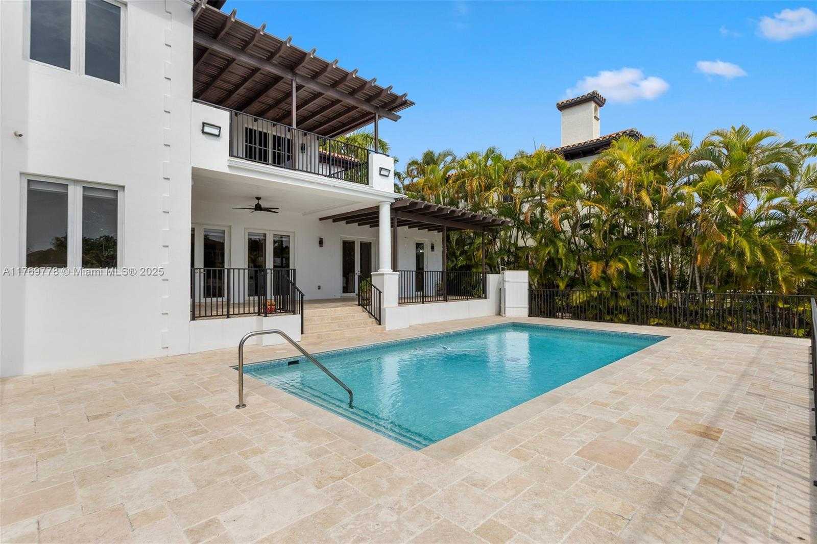 Small Image of 13061 DEVA ST, Coral Gables Number 50