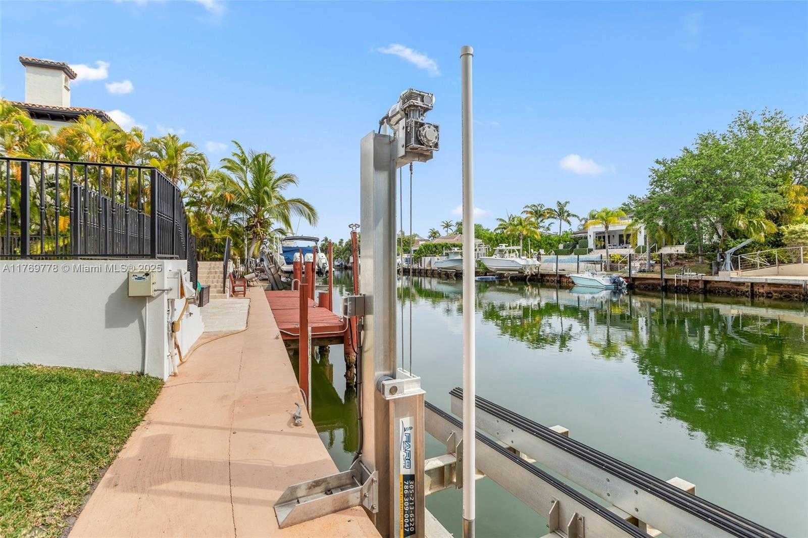 Small Image of 13061 DEVA ST, Coral Gables Number 55