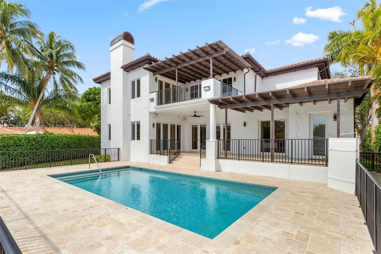 Small Image of 13061 DEVA ST, Coral Gables Number 57