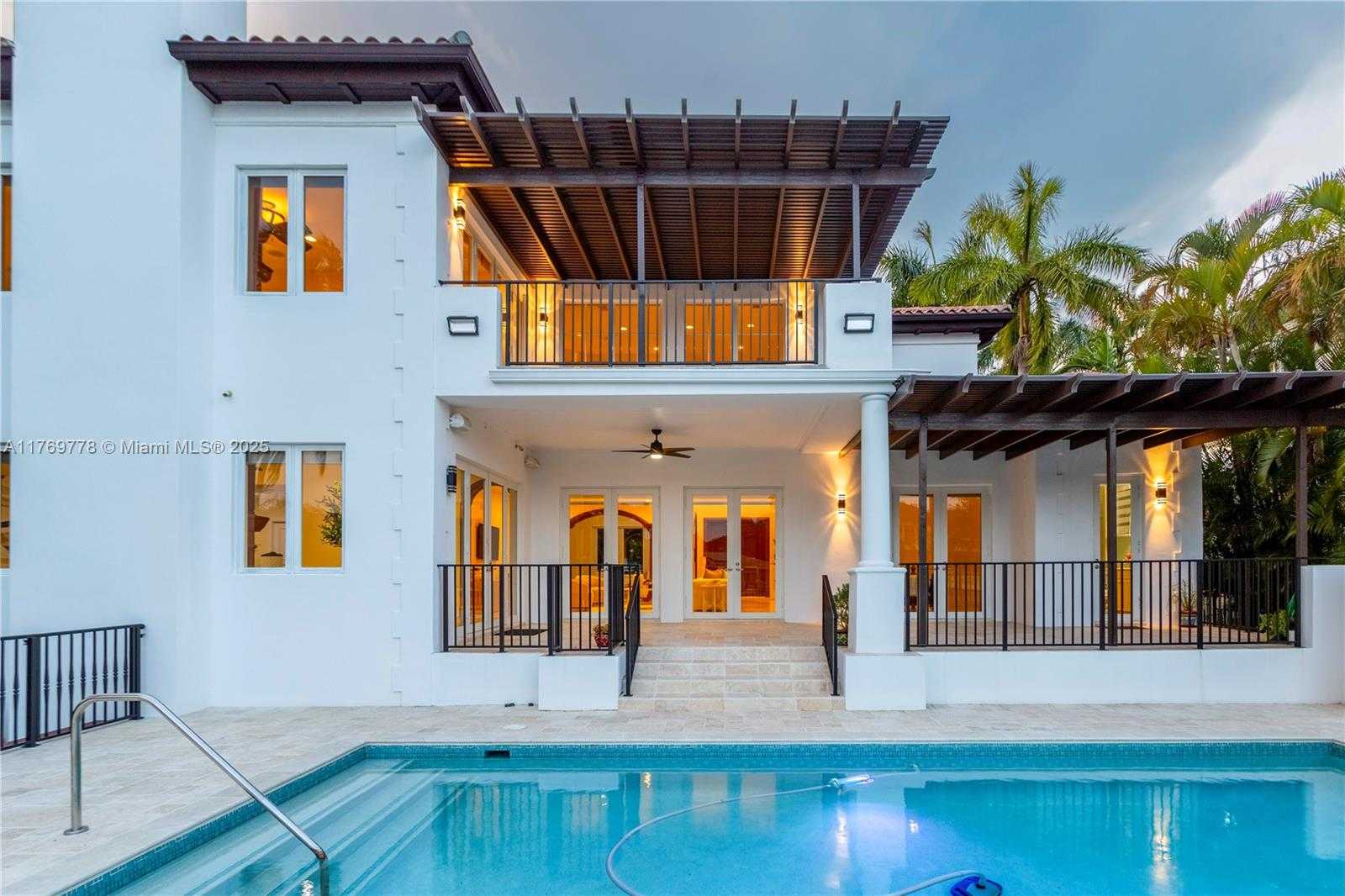 Small Image of 13061 DEVA ST, Coral Gables Number 58