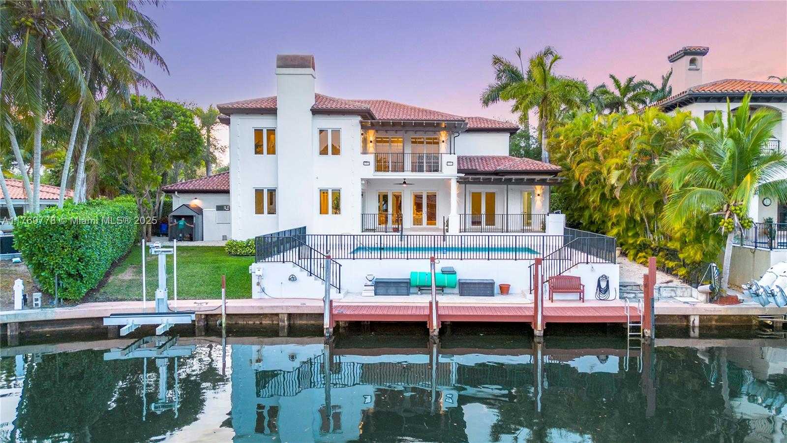 Small Image of 13061 DEVA ST, Coral Gables Number 61