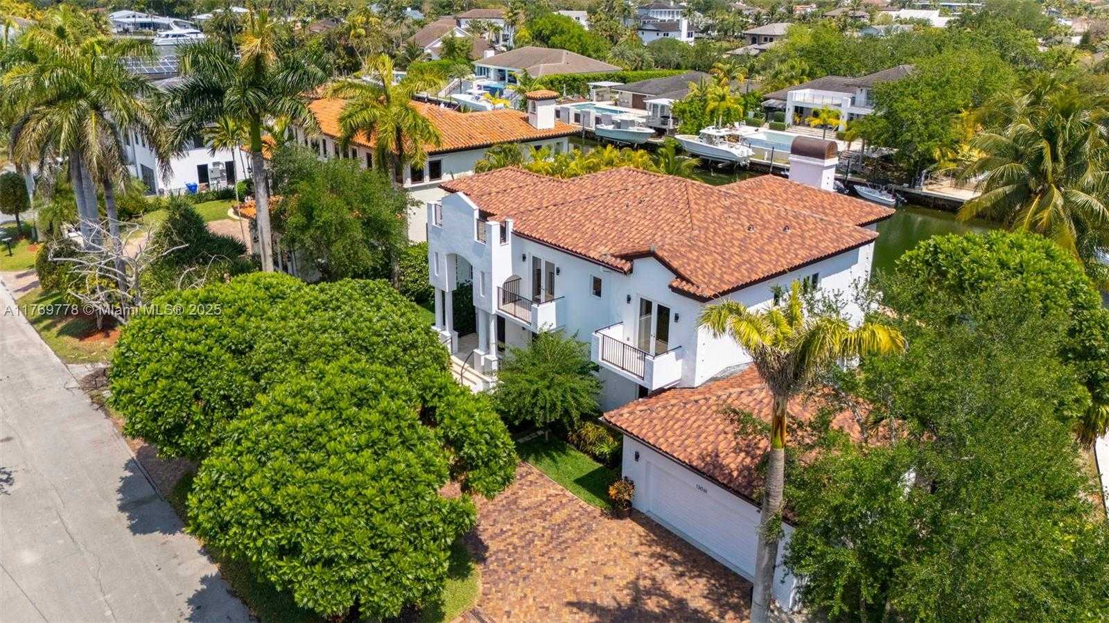 Small Image of 13061 DEVA ST, Coral Gables Number 65