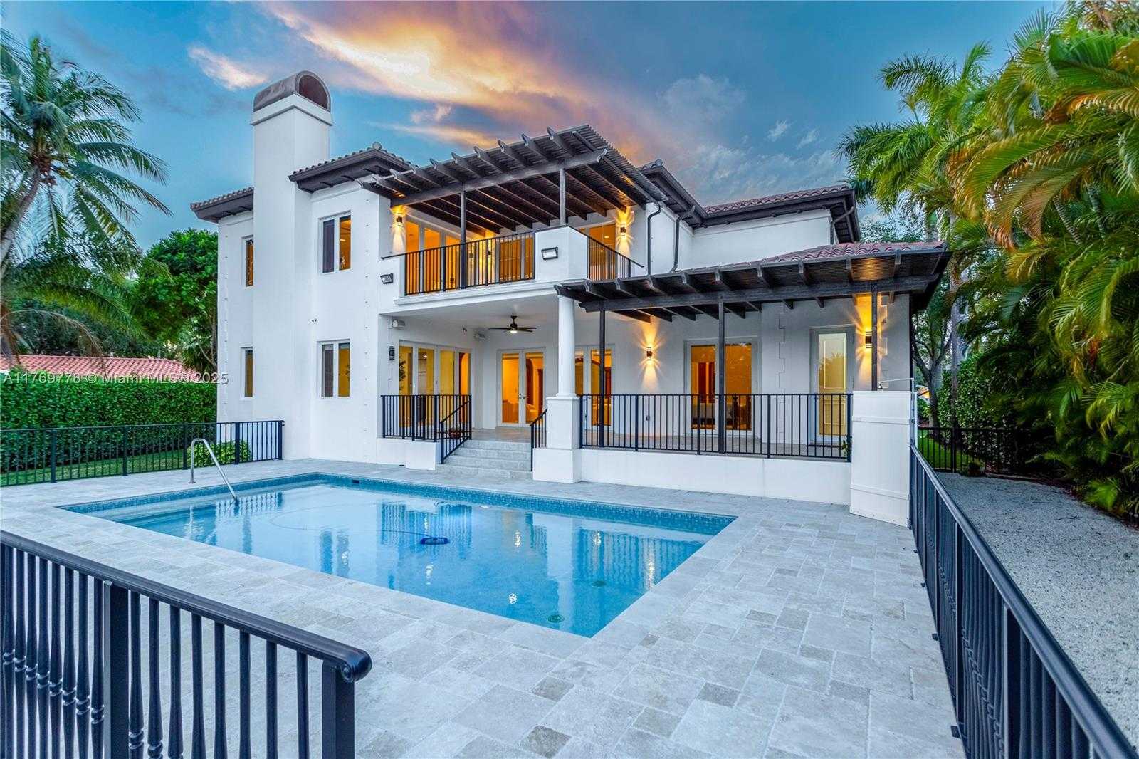 Small Image of 13061 DEVA ST, Coral Gables Number 68