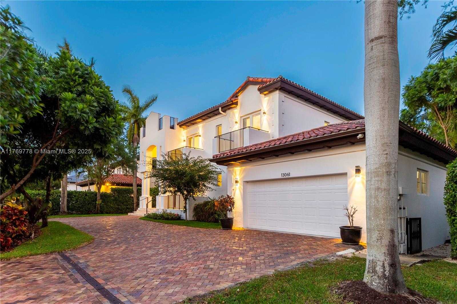 Small Image of 13061 DEVA ST, Coral Gables Number 69