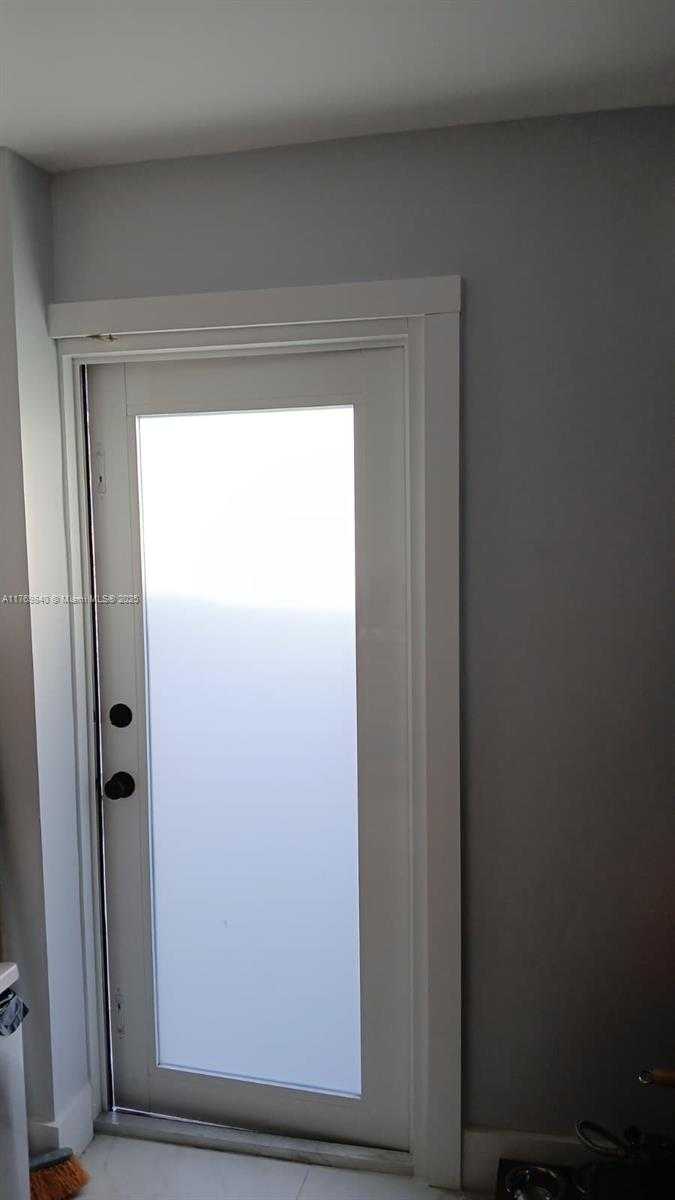 Small Image of 5636 ARTHUR ST, Hollywood Number 16