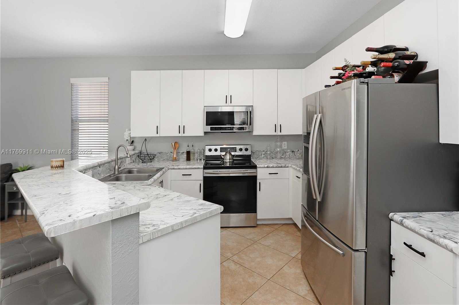 Small Image of 2250 NORTH EAST 37TH RD, Homestead Number 13