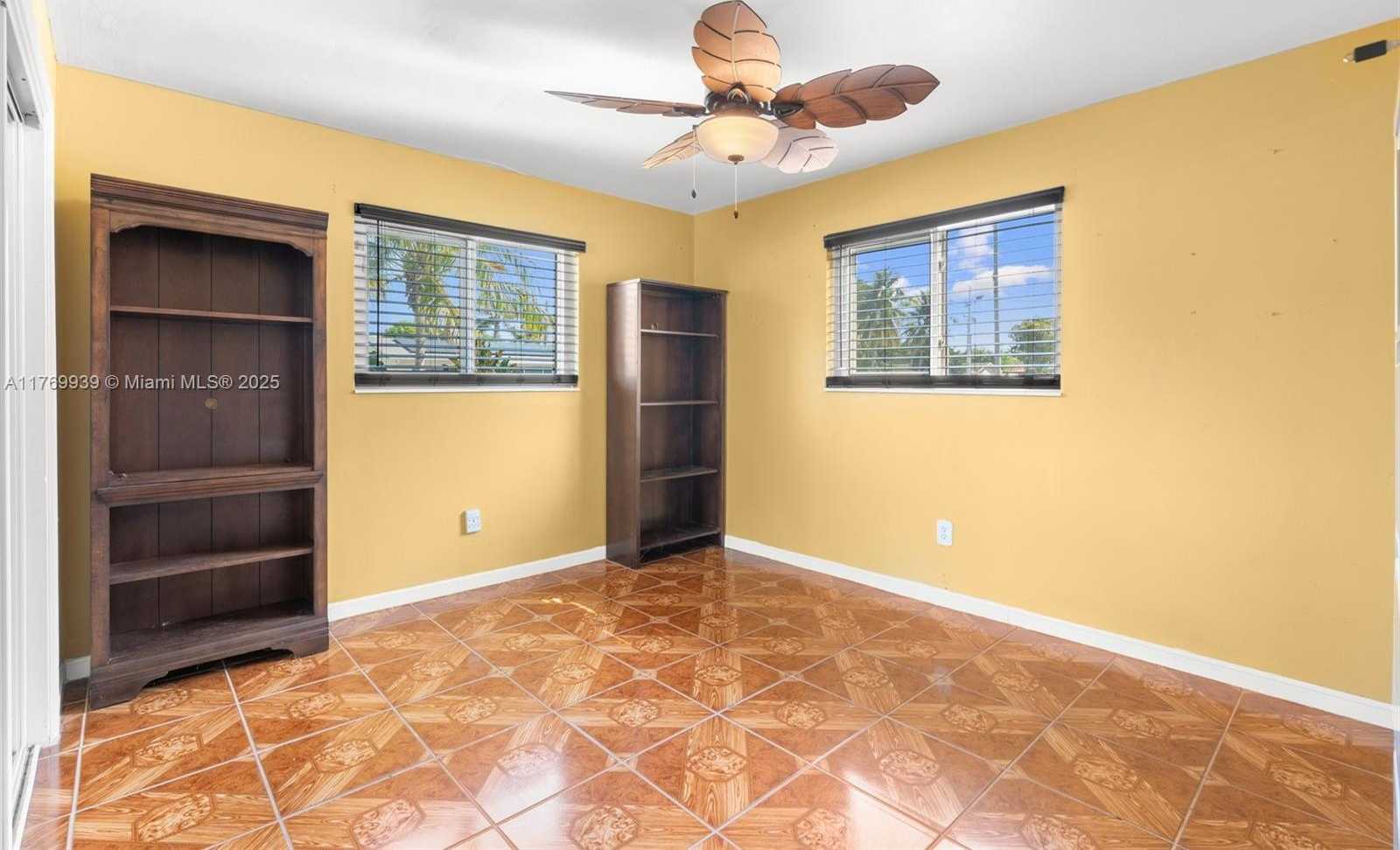 Small Image of 4340 NORTH WEST 6TH ST, Plantation Number 13